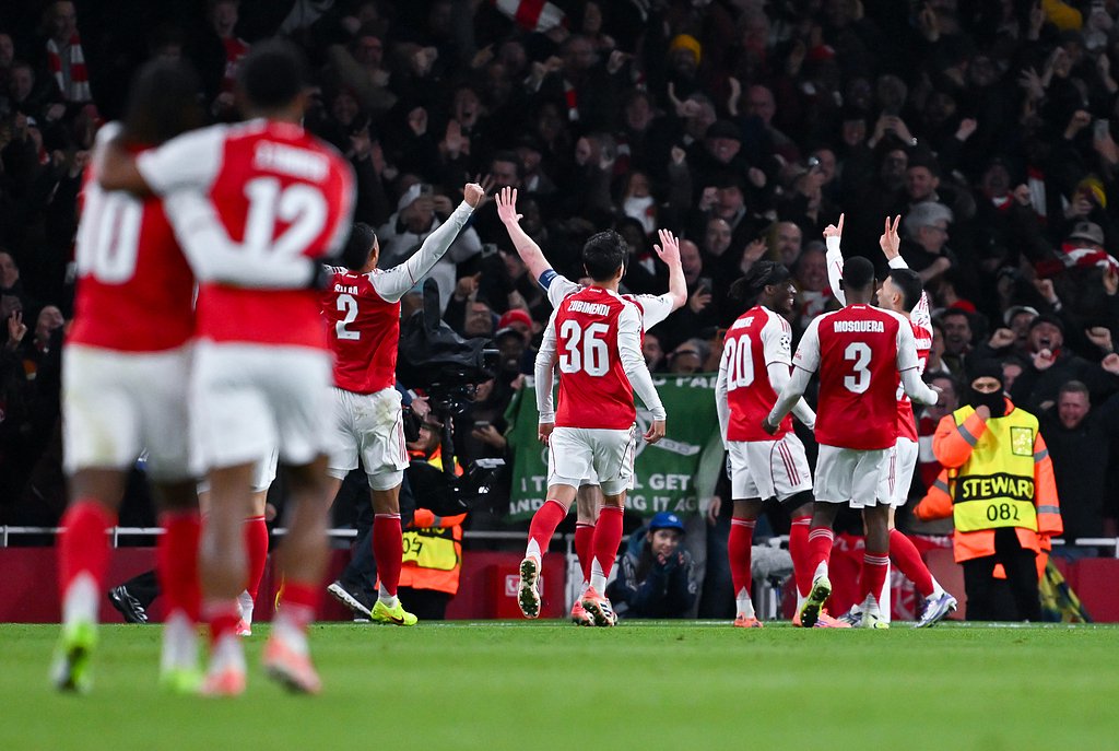 本赛季巴雷特出战时猛龙胜率70.6%，缺席时仅33.3%（本季巴雷特在阵猛龙胜率70.6%，缺阵仅33.3%）