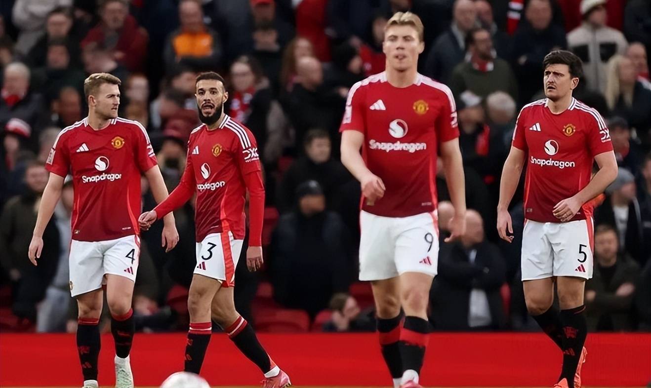 斯帕莱蒂：踢无锋不是想刺激前锋，是因为我确信那是正确体系（斯帕莱蒂：无锋阵并非为激励前锋，我坚信那才是正确的体系）