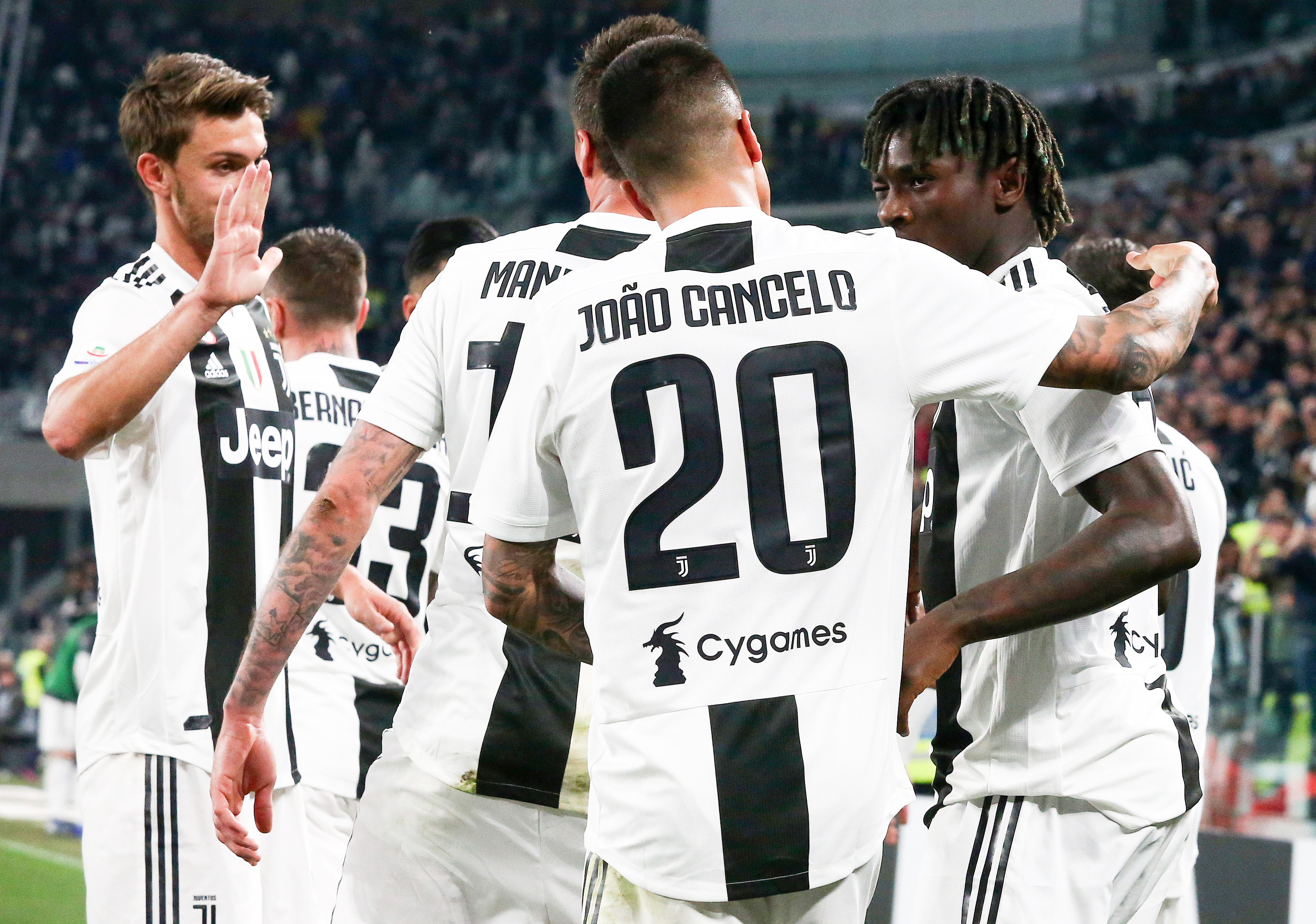 铁树开花，拜仁后卫约纳坦-塔斩获欧冠生涯首球（终结欧冠进球荒！拜仁后卫约纳坦-塔收获生涯首球）