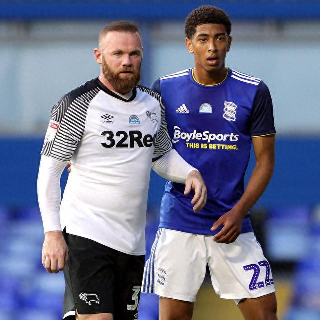 曼联26岁球员正在让穆帅在曼联的预言，接近成为现实（26岁曼联球员正让穆帅在红魔的预言逐步兑现）