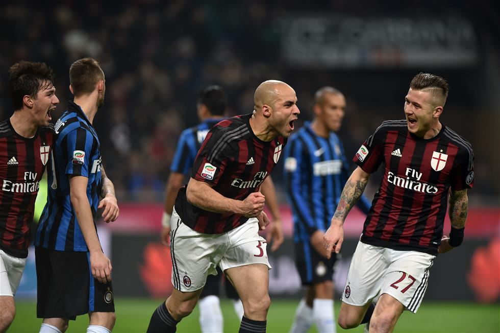 宏远U15防守细节不足致张懿赵杰突破成功（防守细节不到位，宏远U15难阻张懿、赵杰突破）