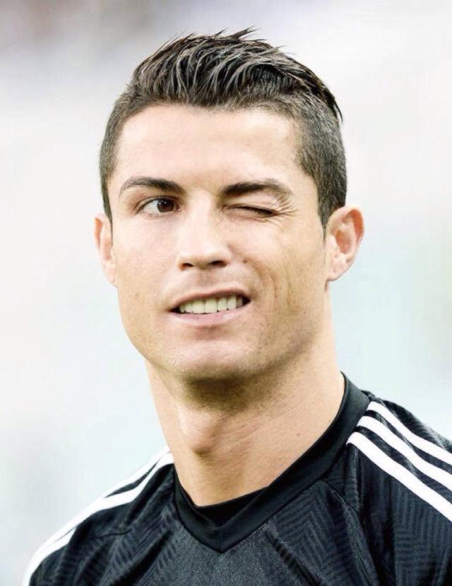 拜仁锋线浪费机会过多（拜仁锋线错失良机频频）