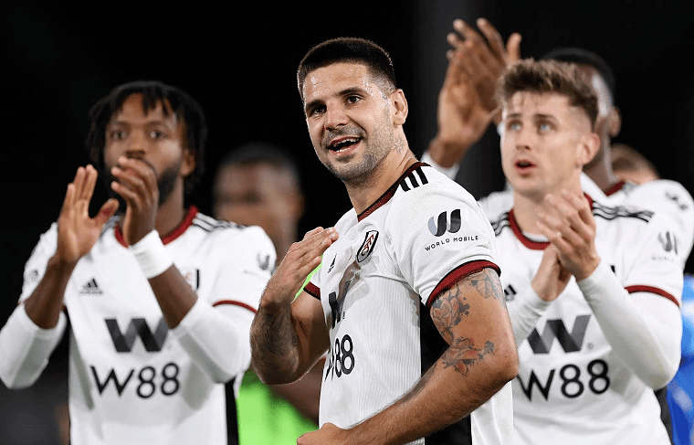 邮报：前裁判库特量刑延期，此前他曾承认制作儿童不良影像（邮报：前裁判库特宣判推迟，曾认罪制作涉童不良影像）