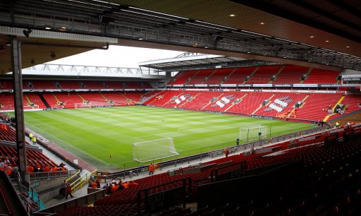 狂下三分雨！勇士首节命中8记三分，狂轰38分领先13分（三分如雨！勇士首节投进8记三分，单节38分轰出13分优势）