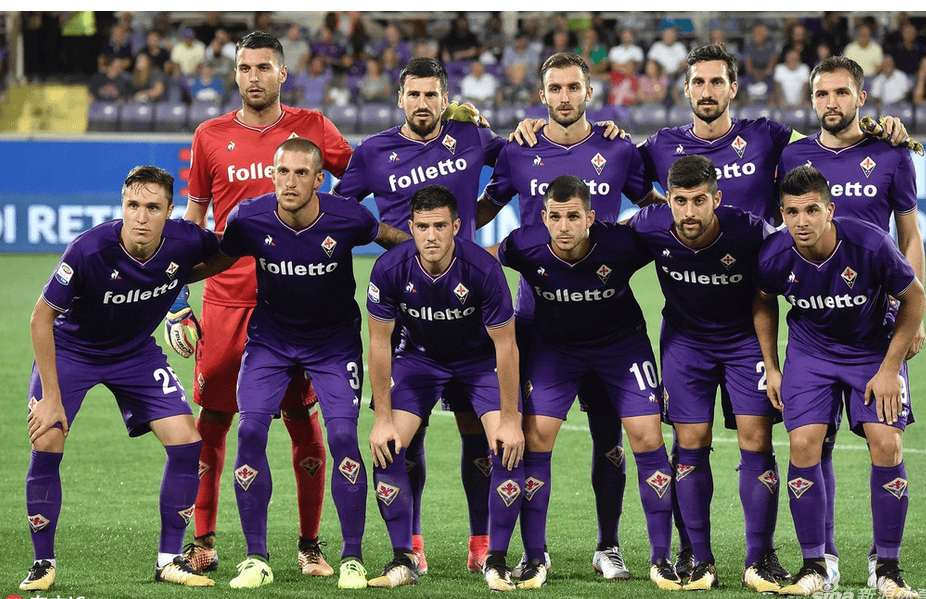 维尼修斯：友谊赛能帮巴西积累经验；我们都很喜欢和安帅共事（维尼修斯：热身赛助巴西涨经验；全队都喜欢与安切洛蒂合作）