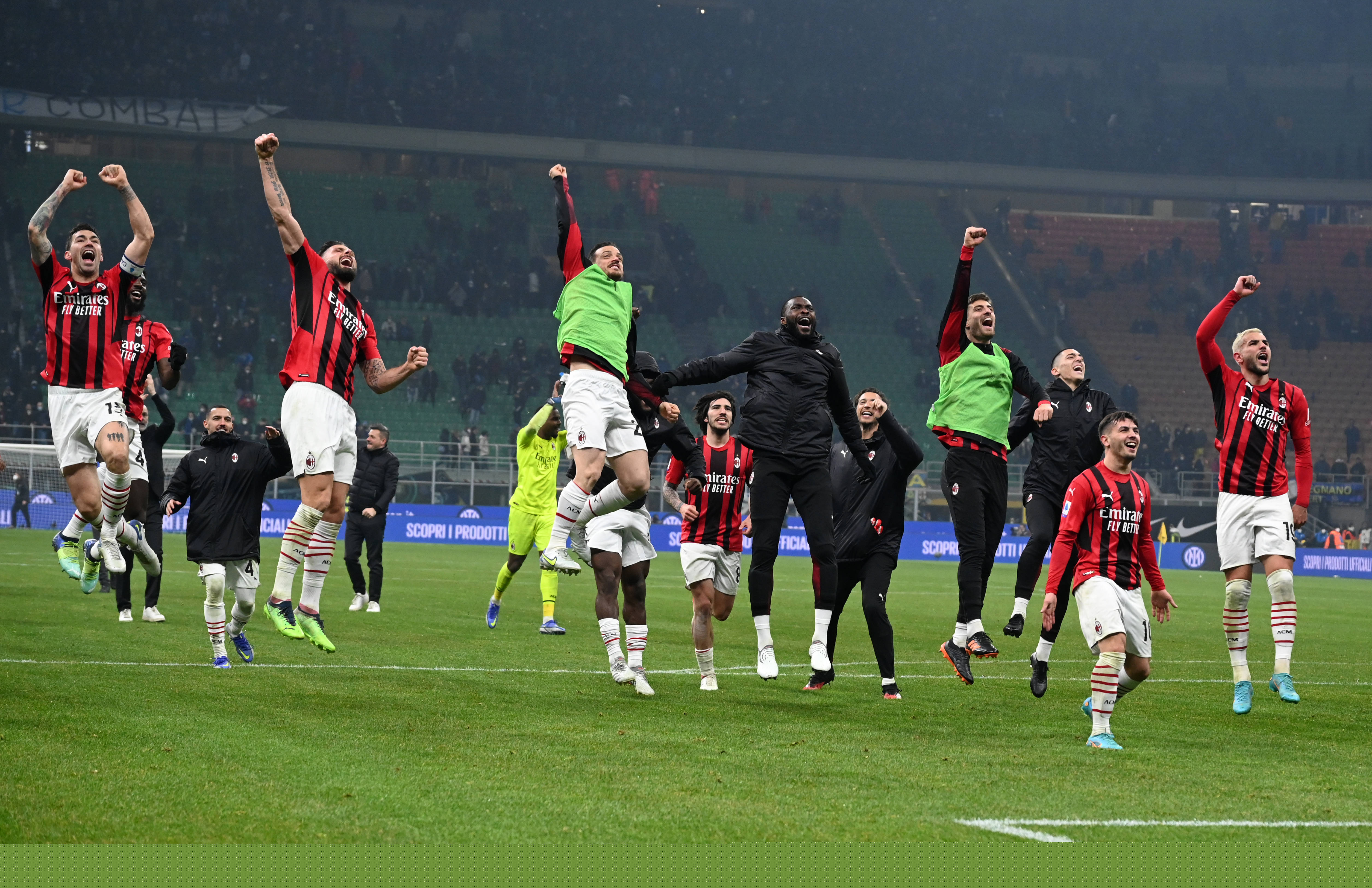 罗马诺：尤文并未追逐坎塞洛，球员不降薪意甲俱乐部无法负担（罗马诺：尤文未追坎塞洛；若不降薪，意甲诸队难承其薪资）