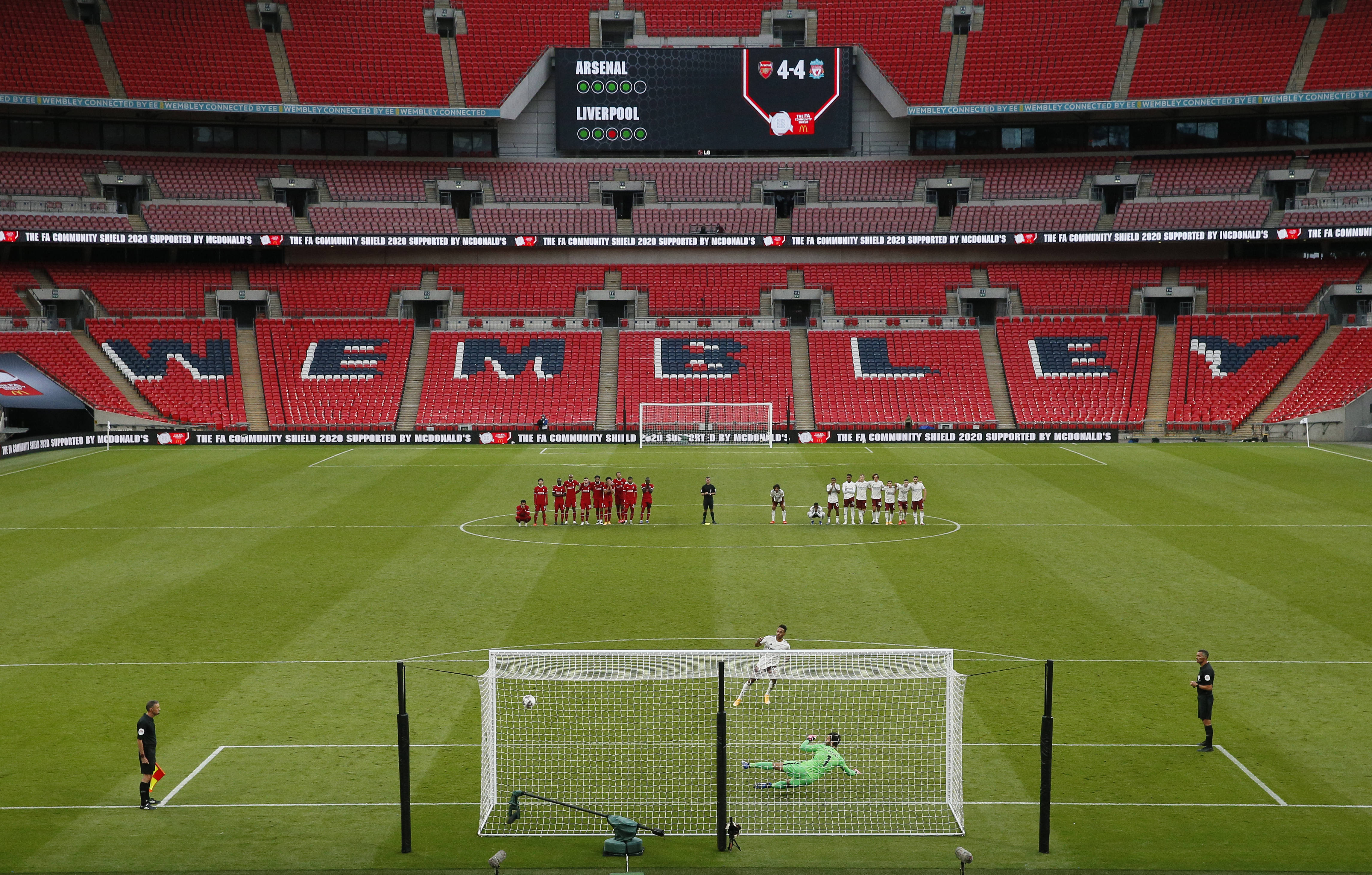 德拉富恩特：我们和巴萨没问题，我们要不断进步为世界杯而战（德拉富恩特：与巴萨无矛盾，持续提升冲击世界杯）