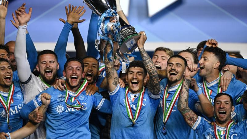 拜仁“小王子”卡尔的巨星之路 偶像梅西但不想和谁比较（拜仁“小王子”卡尔：逐梦巨星，以梅西为偶像却拒绝比较）