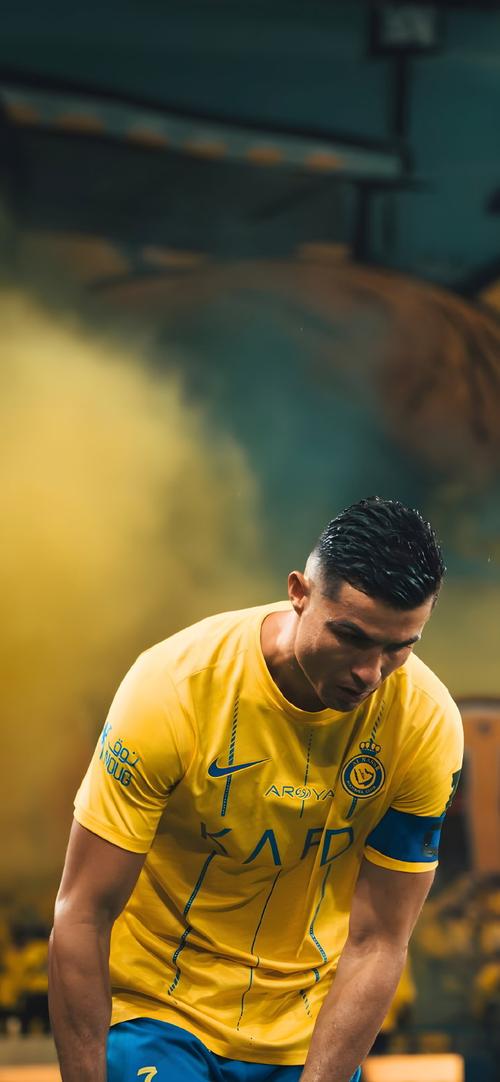 徐正源：韦世豪只归队练了一天；罗慕洛受伤可能因天气冷